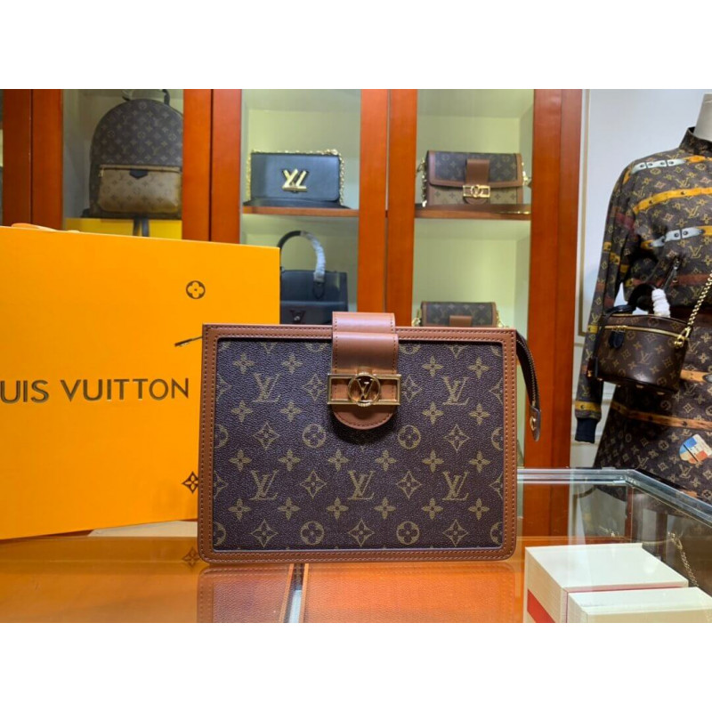 Louis Vuitton Pochette Dauphine: Um Acessório Versátil e Icônico