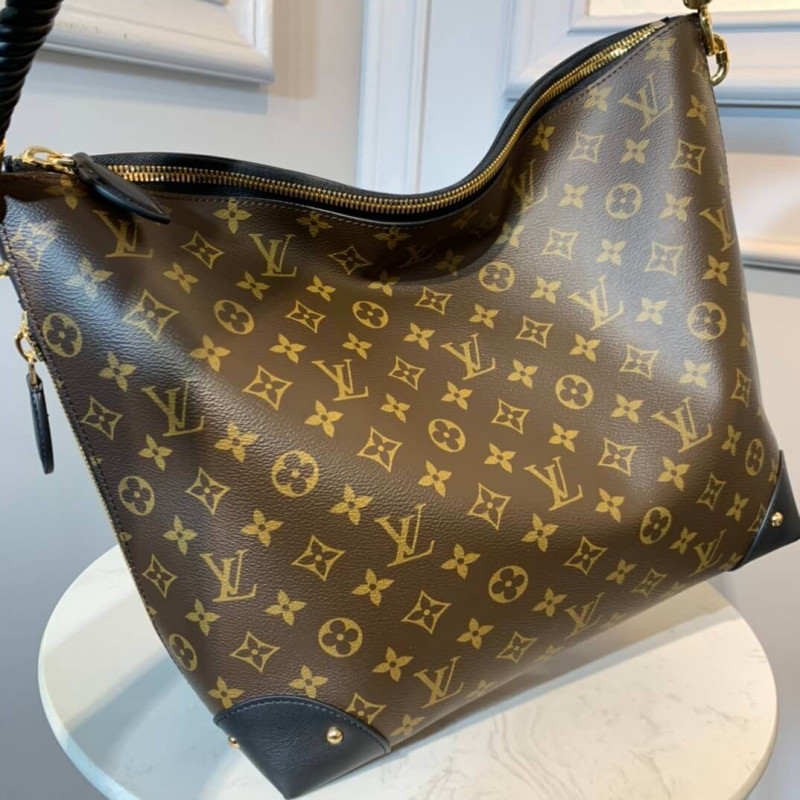 Saiba Mais Sobre a Bolsa Triangle Softy M44130 da Louis Vuitton